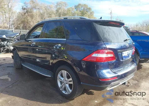 2015 Mercedes-Benz Ml 350 4Matic z USA, uszkodzony, nr VIN 4JGDA5HB8FA527106